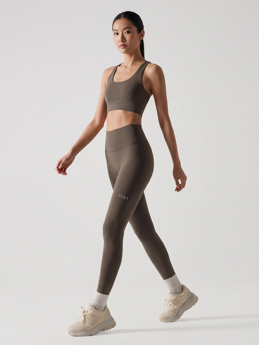 YERA 经典紧身裤・柔雾棕