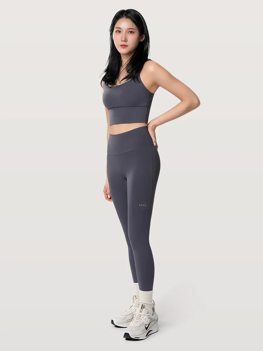 YERA シグネチャー レギンス・アッシュチャコール